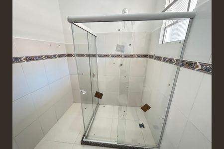 Apartamento para alugar com 65m², 3 quartos e sem vagaBanheiro