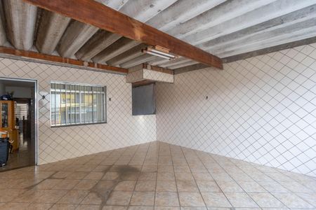 Varanda  de casa à venda com 3 quartos, 186m² em Vila Guacuri, Diadema