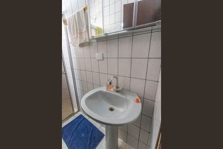 Casa à venda com 186m², 3 quartos e 2 vagasBanheiro 1 