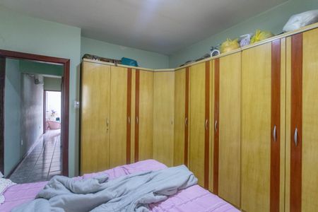 Casa à venda com 186m², 3 quartos e 2 vagasQuarto 1 