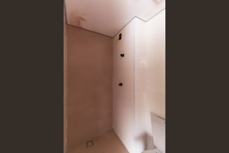 Apartamento para alugar com 44m², 2 quartos e 1 vaga Apartamento para alugar com 44m², 2 quartos e 1 vagaBanheiro
