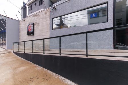 Apartamento para alugar com 44m², 2 quartos e 1 vaga Apartamento para alugar com 44m², 2 quartos e 1 vagaFachada