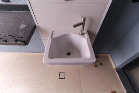 Apartamento para alugar com 44m², 2 quartos e 1 vaga Apartamento para alugar com 44m², 2 quartos e 1 vagaÁrea de Serviço