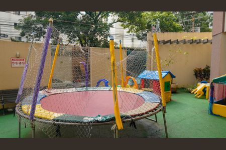 Apartamento para alugar com 61m², 2 quartos e 1 vagaÁrea comum - Playground
