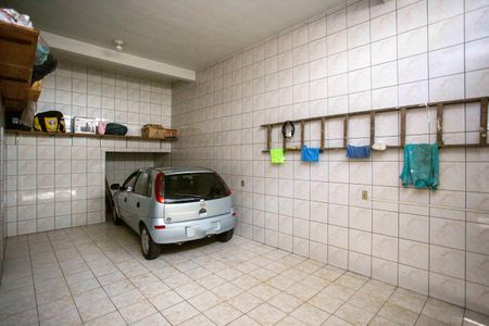Casa à venda com 253m², 4 quartos e 3 vagasGaragem