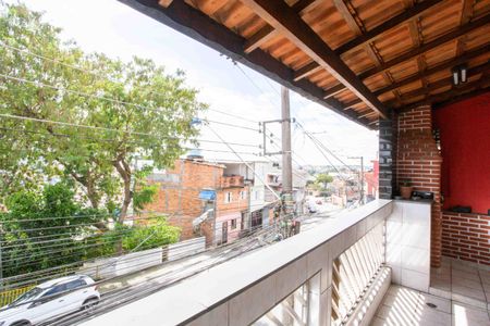 Casa à venda com 253m², 4 quartos e 3 vagasVaranda