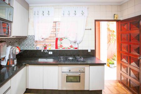 Casa à venda com 253m², 4 quartos e 3 vagasCozinha