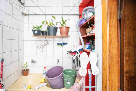 Casa à venda com 253m², 4 quartos e 3 vagasÁrea de Serviço Casa 2