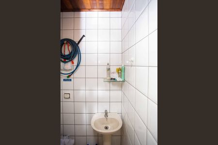 Casa à venda com 253m², 4 quartos e 3 vagasLavabo