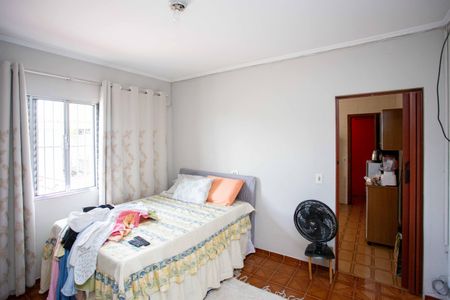 Casa à venda com 253m², 4 quartos e 3 vagasQuarto Casa 2