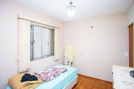 Casa à venda com 253m², 4 quartos e 3 vagasQuarto 3