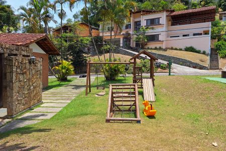 Casa à venda com 220m², 3 quartos e 2 vagasÁrea comum