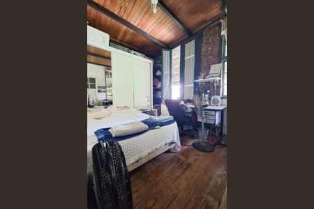 Casa à venda com 220m², 3 quartos e 2 vagasQuarto 1