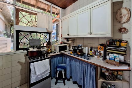 Casa à venda com 220m², 3 quartos e 2 vagasCozinha