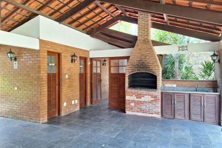 Casa à venda com 220m², 3 quartos e 2 vagasÁrea comum