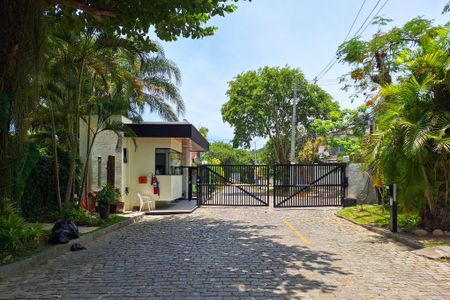 Casa à venda com 220m², 3 quartos e 2 vagasÁrea comum