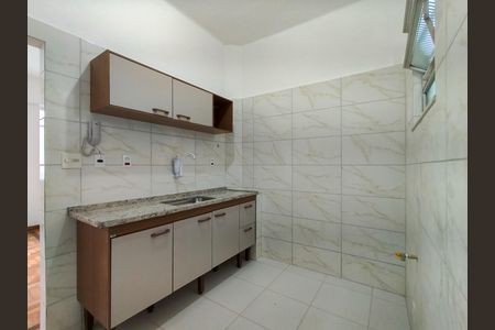 Apartamento para alugar com 79m², 2 quartos e sem vaga Apartamento para alugar com 79m², 2 quartos e sem vagaCozinha