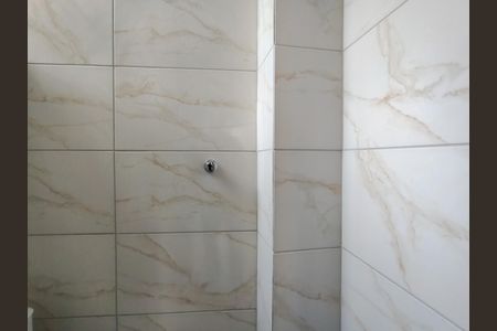 Apartamento para alugar com 79m², 2 quartos e sem vaga Apartamento para alugar com 79m², 2 quartos e sem vagaBanheiro de serviço