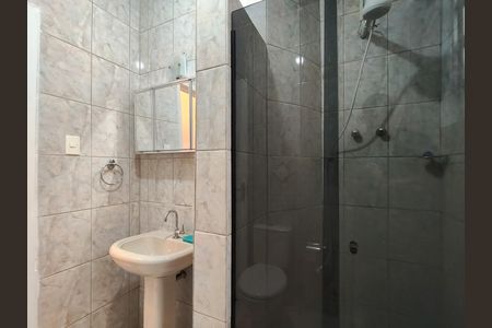 Apartamento para alugar com 79m², 2 quartos e sem vaga Apartamento para alugar com 79m², 2 quartos e sem vagaBanheiro Corredor