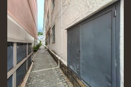 Apartamento para alugar com 79m², 2 quartos e sem vaga Apartamento para alugar com 79m², 2 quartos e sem vagaFachada e portaria