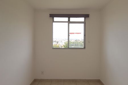 Quarto 1 de apartamento para alugar com 2 quartos, 43m² em Planalto, Belo Horizonte