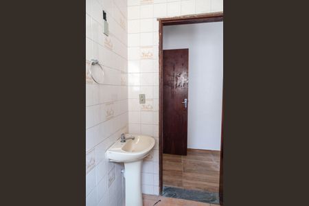 Casa à venda com 150m², 3 quartos e 2 vagas Casa à venda com 150m², 3 quartos e 2 vagasBanheiro do Quarto 1 Suíte