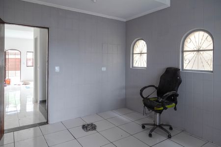 Casa à venda com 150m², 3 quartos e 2 vagas Casa à venda com 150m², 3 quartos e 2 vagasCozinha