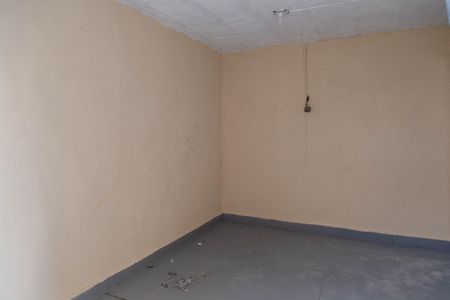 Casa à venda com 150m², 3 quartos e 2 vagas Casa à venda com 150m², 3 quartos e 2 vagasQuintal