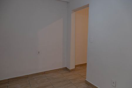 Casa à venda com 150m², 3 quartos e 2 vagas Casa à venda com 150m², 3 quartos e 2 vagasSala edicula