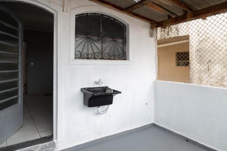 Casa à venda com 150m², 3 quartos e 2 vagas Casa à venda com 150m², 3 quartos e 2 vagasÁrea de Serviço