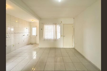 Sala de casa para alugar com 2 quartos, 66m² em Forquilhas, São José