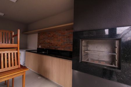 Apartamento à venda com 33m², 1 quarto e sem vagaÁrea comum - Churrasqueira
