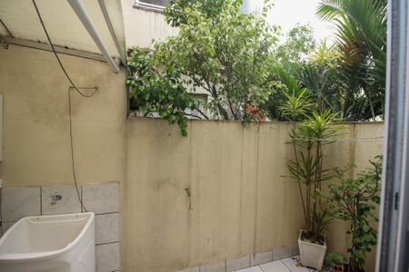 Apartamento à venda com 55m², 2 quartos e 2 vagasVista do Quarto 2