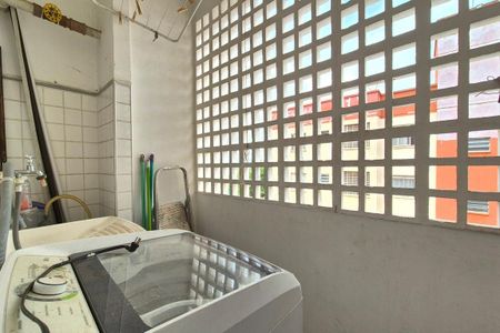 Apartamento para alugar com 63m², 2 quartos e 1 vagaÁrea de Serviço