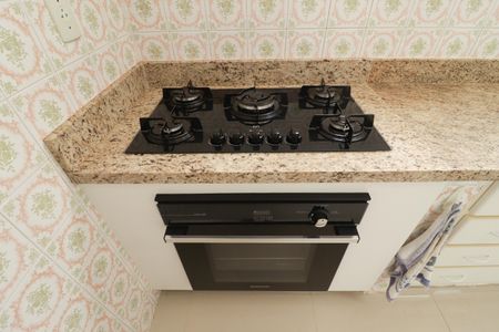 Casa à venda com 350m², 4 quartos e 5 vagasCozinha 