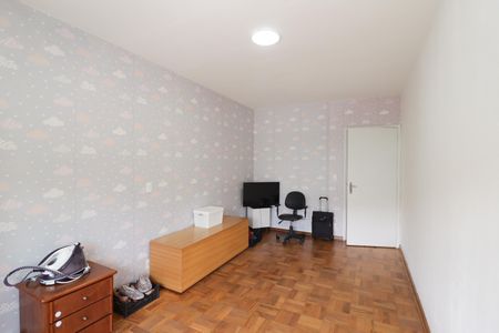 Casa à venda com 350m², 4 quartos e 5 vagasQuarto 4