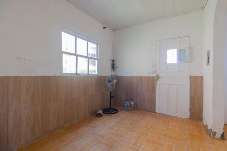 Casa à venda com 2 quartos, 97m² em Teresópolis, Porto Alegre