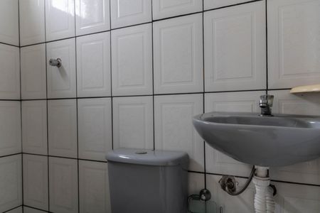 Apartamento para alugar com 45m², 2 quartos e sem vagaBanheiro