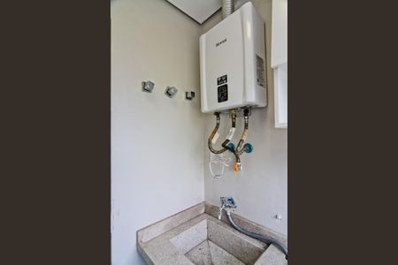 Apartamento à venda com 79m², 2 quartos e 1 vaga Apartamento à venda com 79m², 2 quartos e 1 vagaÁrea de Serviço