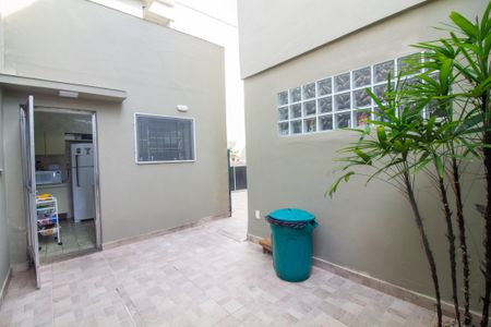 Casa à venda com 180m², 4 quartos e 3 vagasQuintal