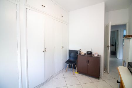 Casa à venda com 180m², 4 quartos e 3 vagasQuarto 3