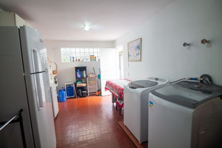 Casa à venda com 180m², 4 quartos e 3 vagasÁrea de Serviço