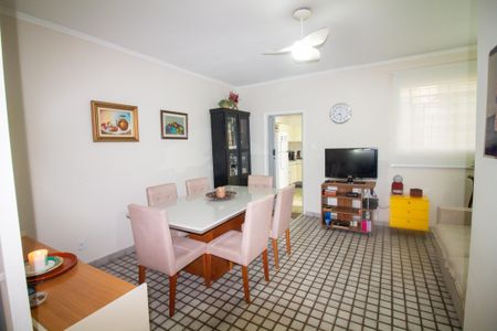 Casa à venda com 180m², 4 quartos e 3 vagasSala de Jantar