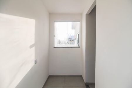 Apartamento para alugar com 77m², 2 quartos e sem vaga Apartamento para alugar com 77m², 2 quartos e sem vagaÁrea de Serviço