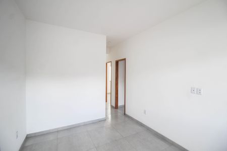 Sala de apartamento para alugar com 2 quartos, 77m² em Chatuba, Mesquita