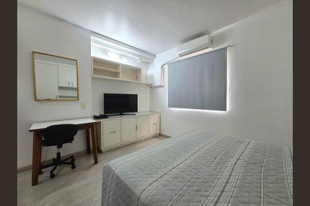 Studio para alugar com 24m², 1 quarto e 1 vaga Studio para alugar com 24m², 1 quarto e 1 vagaStudio