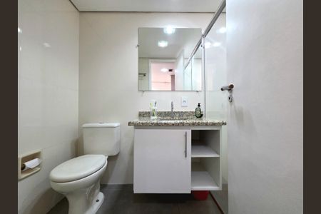 Studio para alugar com 24m², 1 quarto e 1 vaga Studio para alugar com 24m², 1 quarto e 1 vagaBanheiro