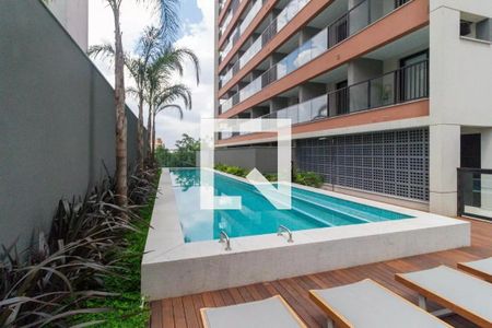 Studio para alugar com 25m², 1 quarto e sem vagaPiscina