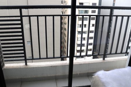 Varanda de kitnet/studio para alugar com 1 quarto, 30m² em Bela Vista, São Paulo