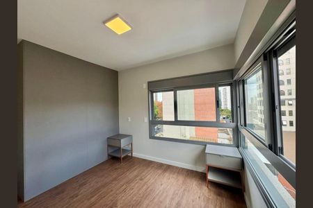 Apartamento à venda com 140m², 3 quartos e 2 vagas Apartamento à venda com 140m², 3 quartos e 2 vagasSuíte master